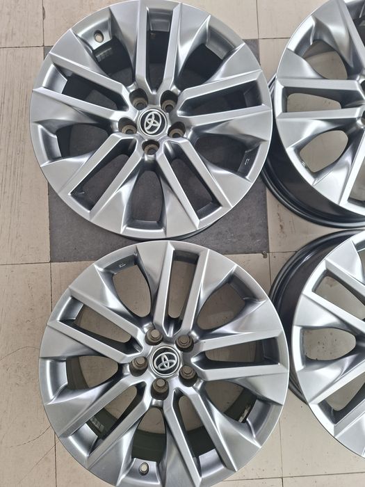 Продам диски. Р19 оригенал.