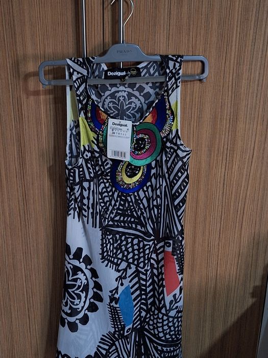 Blugi GUESS NOI  mărimea 24 s