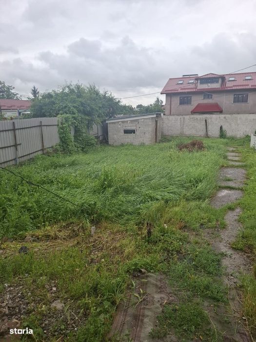 De vanzare casa in Roman, zona Piata Mare, teren 590mp, Pret 50000euro