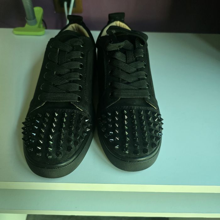Обувки Christian LOUBOUTIN