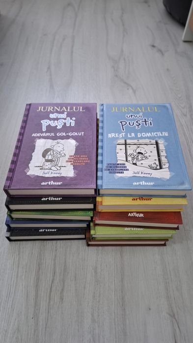 Vând colectia Jurnalul unui pusti!