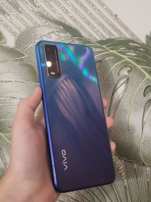 Vivo y2027 64\4 gb