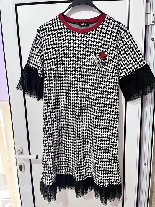 Дамска официална рокля