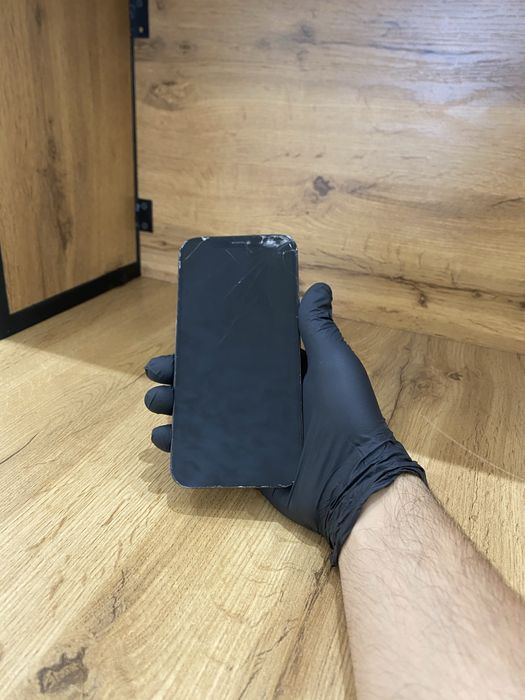 Iphone 12 pro max sotuvda