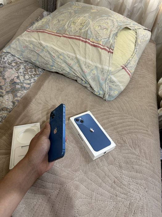 В продаже iPhone 13 в отличном состояние