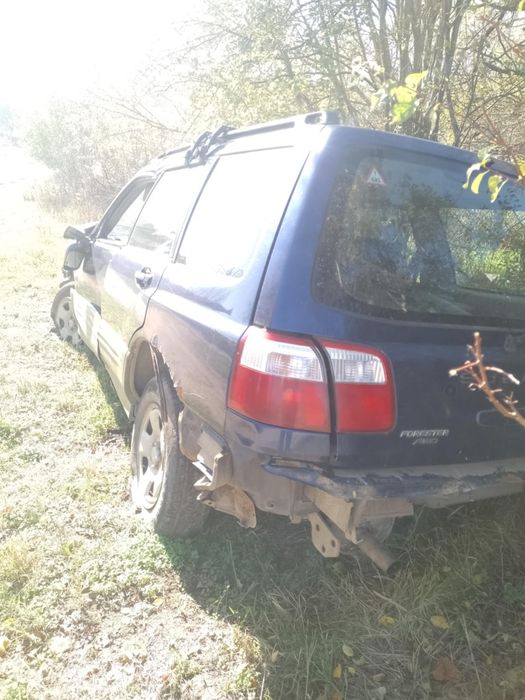 Продавам Субаро форестър 2.0-127hp