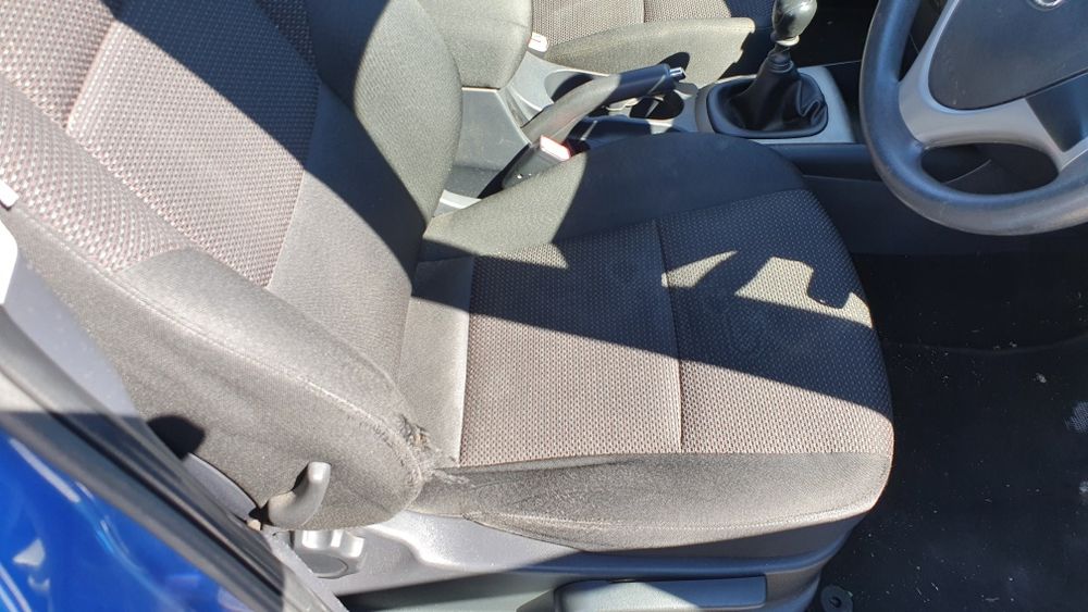 ХЮНДАЙ И-30 1.6 CRDI  2009 г.