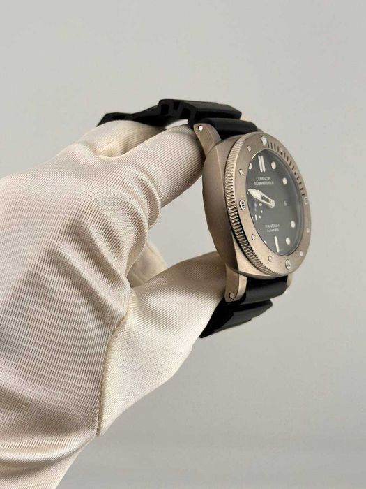 Panerai Luminor Submersible