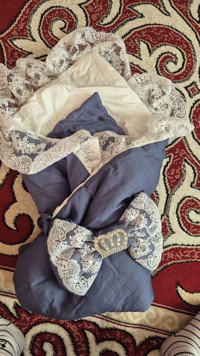 Продам конверт на выписку