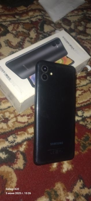 Самсунг а 04 телефон