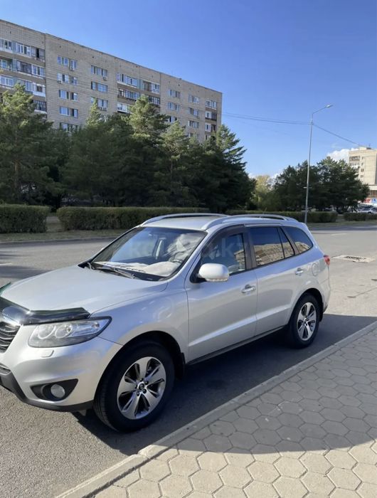 Hyundai Santa Fe 2011