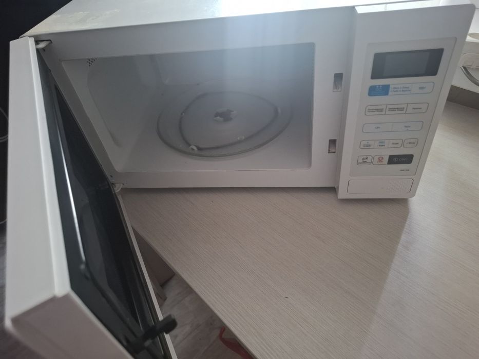 Микроволновка Samsung