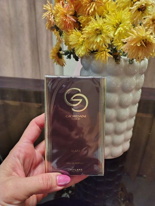 Тоалетна вода Giordani Gold Man/ Eclat HOMME за Него, цена 25 лв