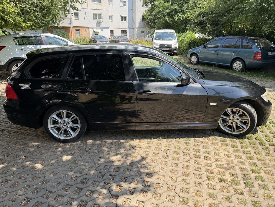 BMW 3 Series 2010 — imagine 4
