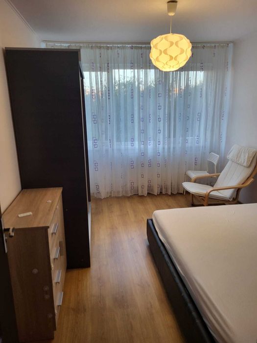 Inchiriez apartament 2 camere decomanat zona Emil Racovita Sector 4