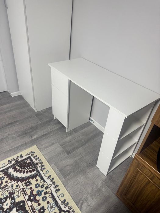 Продаю три предмета мебели за 30 000 тг