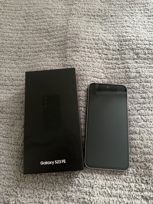 Samsung s23 fe в хорошем состоянии