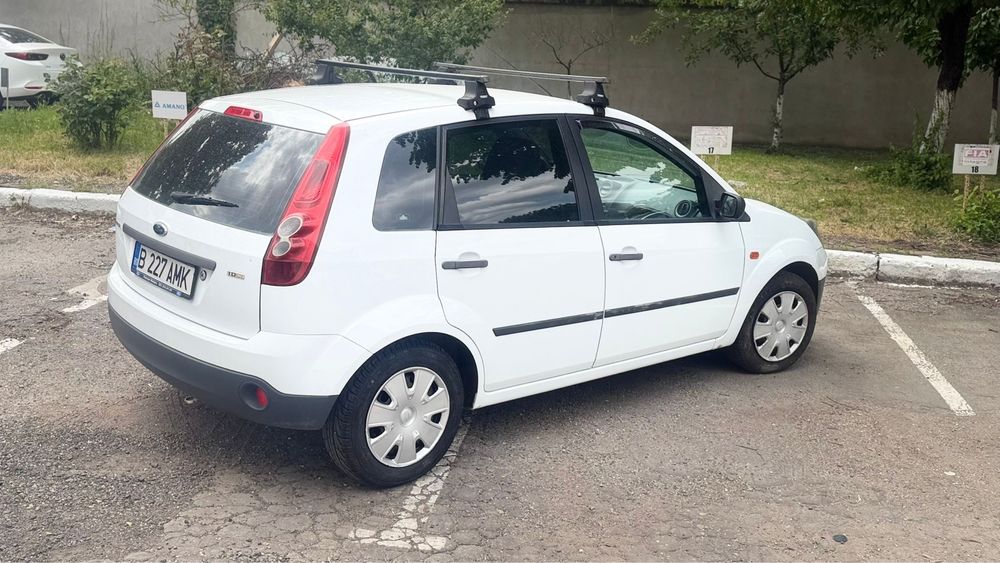 FORD Fiesta 2007 — imagine 3