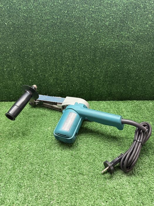 Лентов шлайф Makita 9031