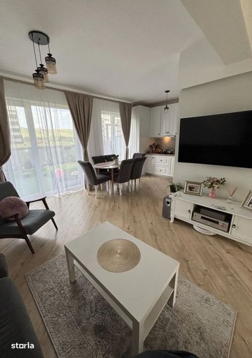 Casa 4 camere- La cheie / Garaj 2 locuri/ Ansamblu privat / Zona Terra