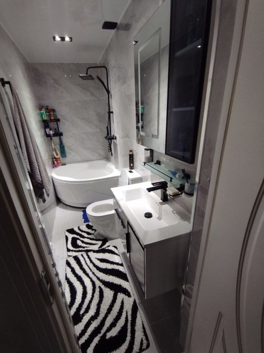 Uy sotiladi Minor metro yaqinidagi mahallada