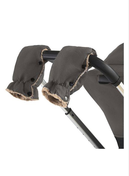 Продам коляску 3в1