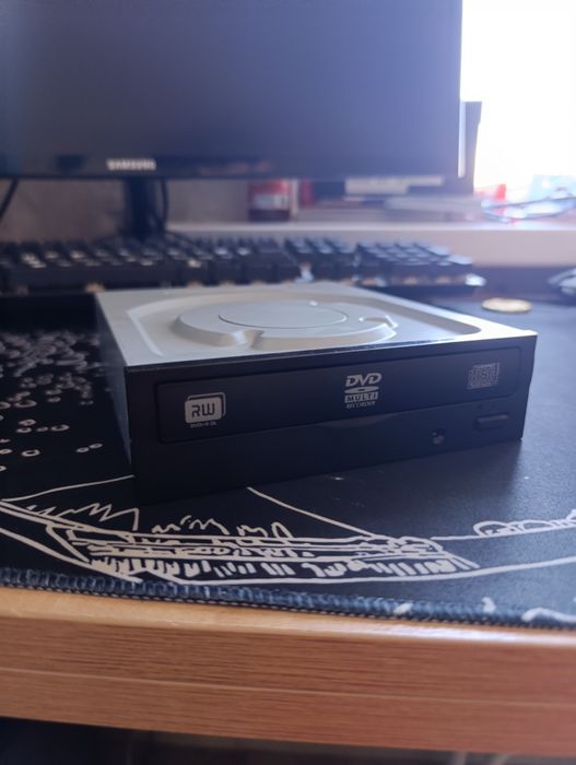 разные комплектующие для компьютера