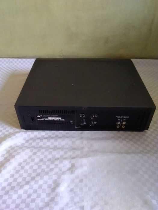 Видео рекордер JVC HR-J1200A-Промоция до 29.10
