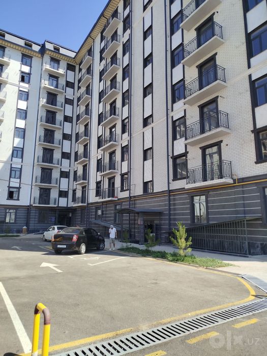 Продается 1 комнатная новостройка в Карвон коробка