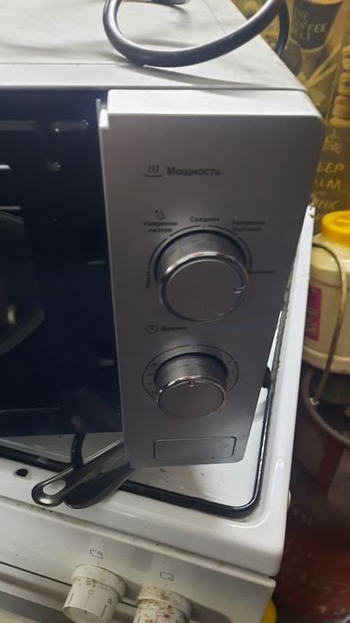 Продам  микровалновку