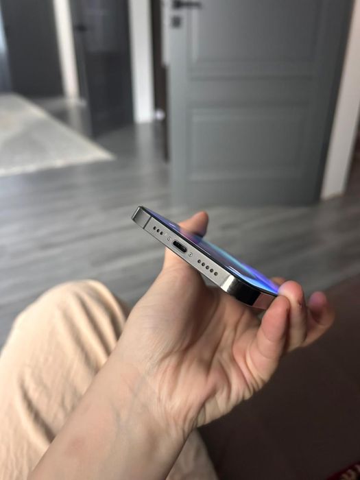 12про  128памят 77акум