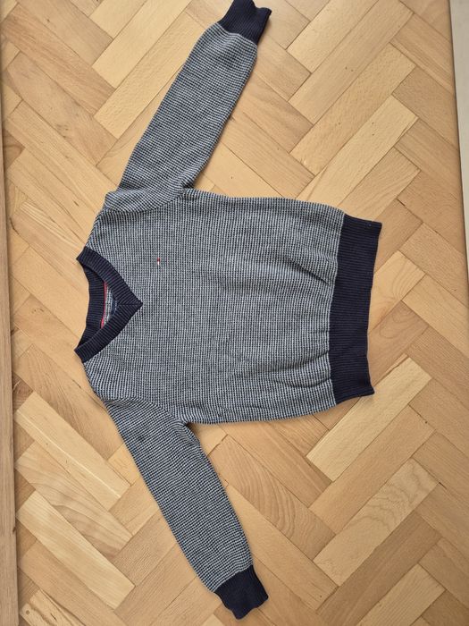 Пуловери Tommy Hilfiger за момче