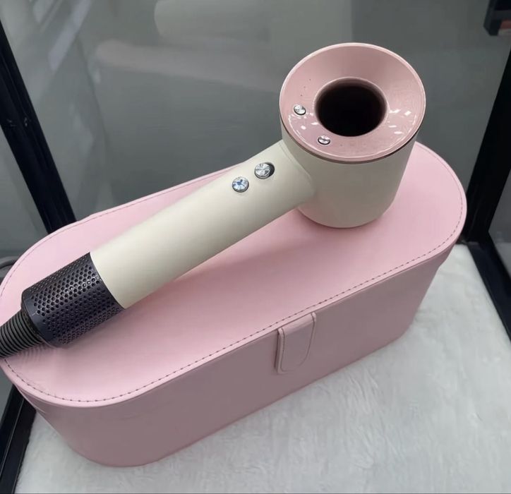 Фен для волос с кейсом