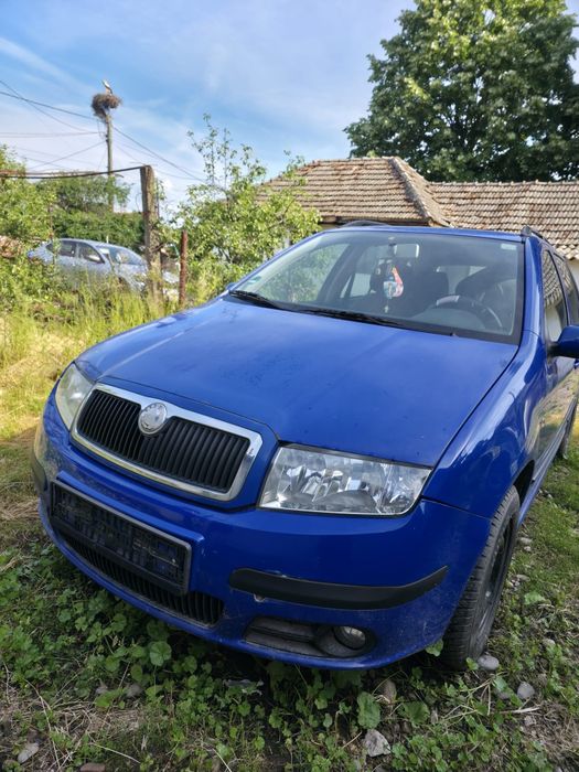 Vând Skoda Fabia 1