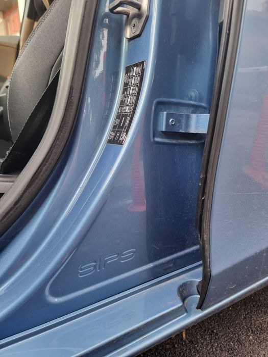 Volvo V40 VEA Momentum*Albastru*190CP*Diesel