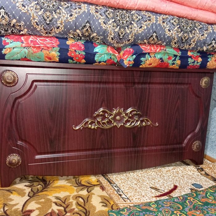 СРОЧНО она бола сандиқ сотилади!