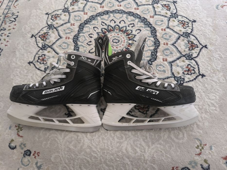 Коньки Bauer xls 40размер торг маленький