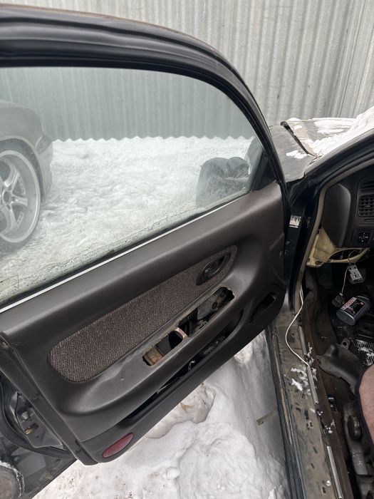 Комплект дверных карт galant