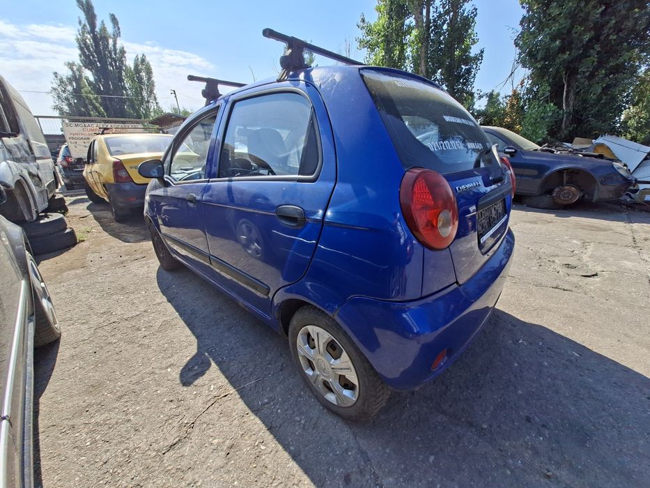 Dezmembrez Chevrolet Spark 0.8 benzina 2008  A08S3