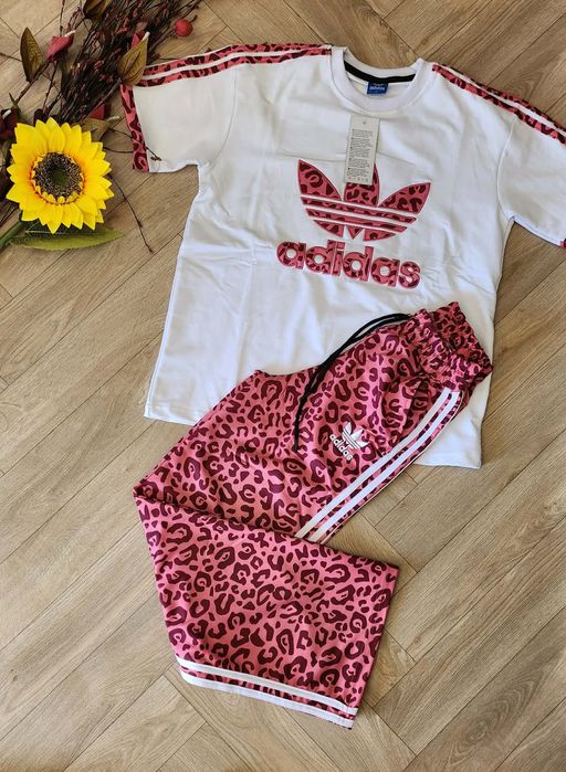 Дамски екипи  S M L - Guess,   Adidas