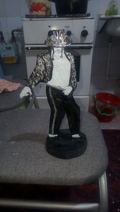 Статуэтки из гипса