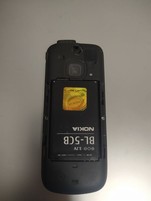 Перфектен Nokia C1.