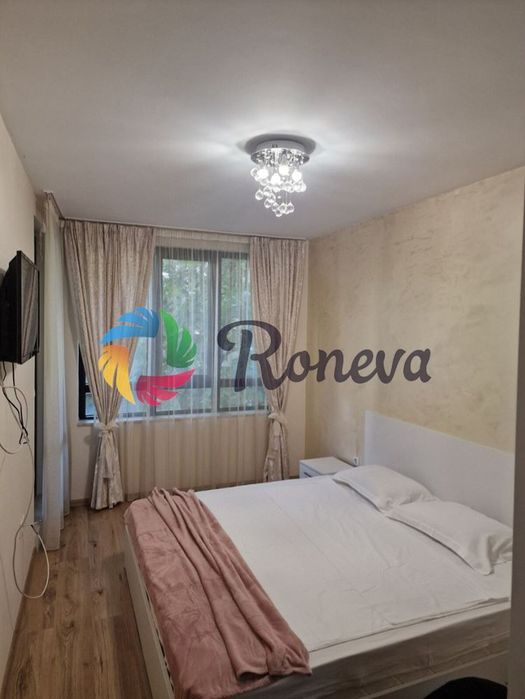 Дава се под наем Двустаен апартамент в Варна, Център - 68 кв.м за 637.5 € - Снимка #3