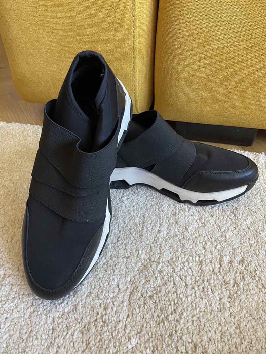Дамски маратонки черни - Sevety8 Hush Puppies