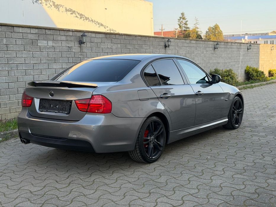 BMW Seria 3 Facelift Euro 5 M Pachet 320d