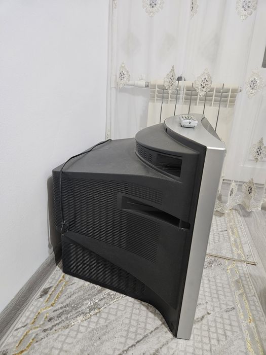 Телевизор JVC в хорошем состоянии