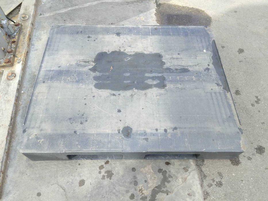 Пластмасови палета и пластмасови скари lobbi plast