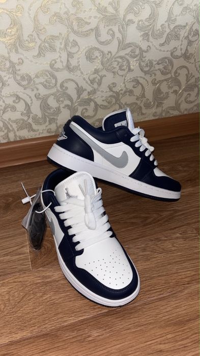Jordan 1 Low новые