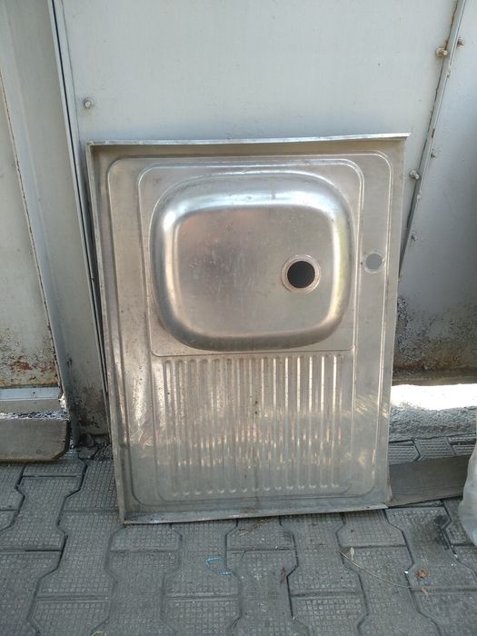 Раковина металлическая