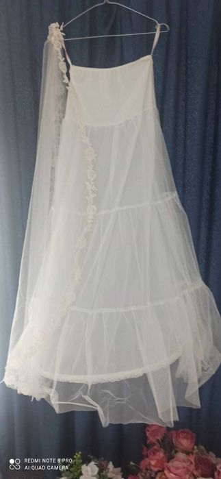 Rochie de mireasa / Voal / Accesorii